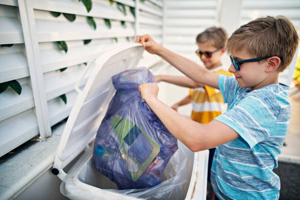 Best Trash Removal Near Me  in Bernie, MO